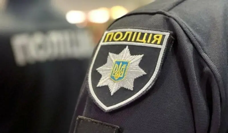 Поліція допомогла евакуювати мешканку прифронтового села у Запорізькій області